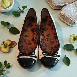 Sam Edelman Textured Cream Black Cap Toe Ballet Flats Women’s Size 7 Classiccore